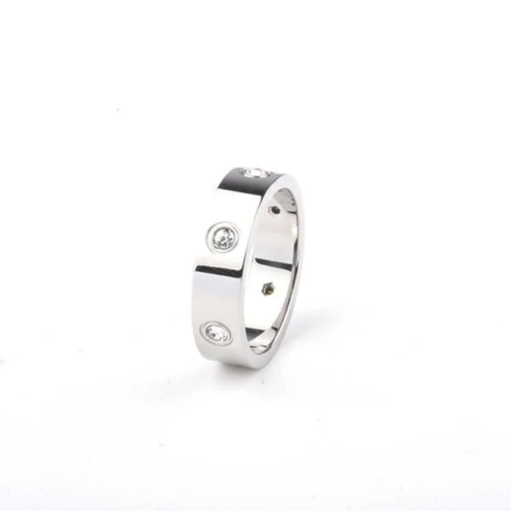 N/A love ring
